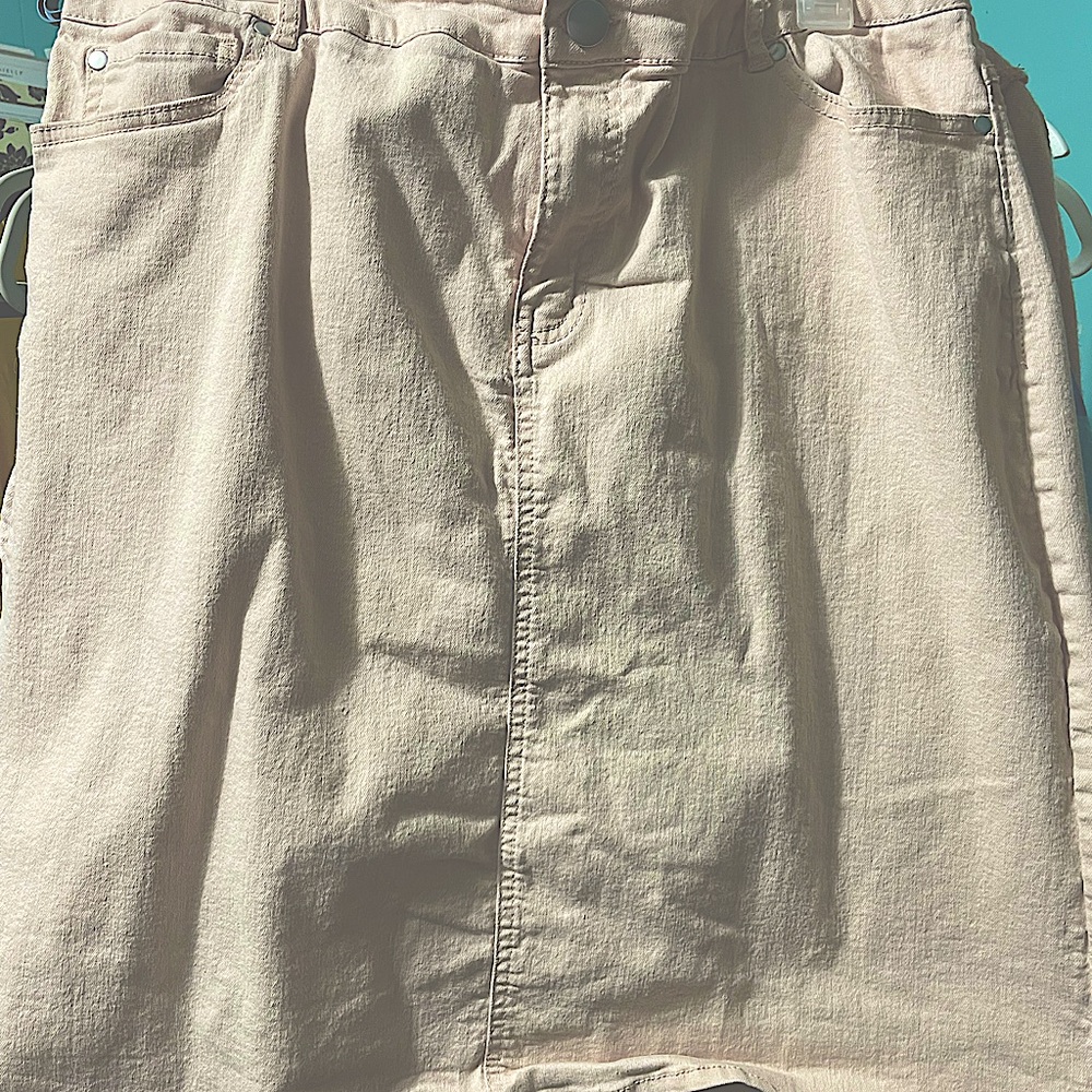 Size 18 EST. 1946 Denim skirt